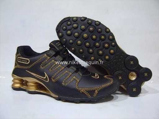 Fonctionnelle Nike Shox Nz Baskets Chaussures Noires Or